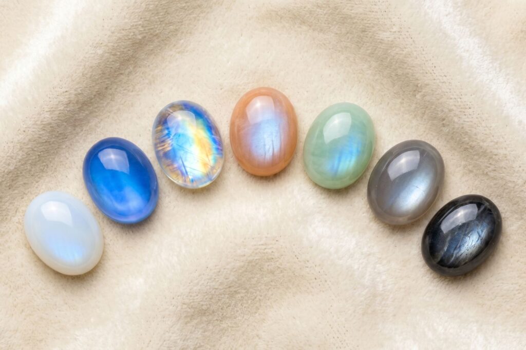 Colores de la piedra luna y sus significados