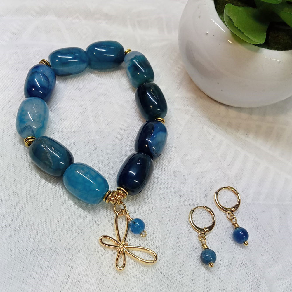Pulsera de Ágatas y aretes azul