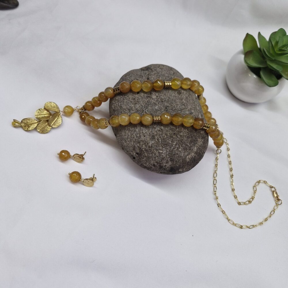 Collar de Ágatas amarillas y aretes