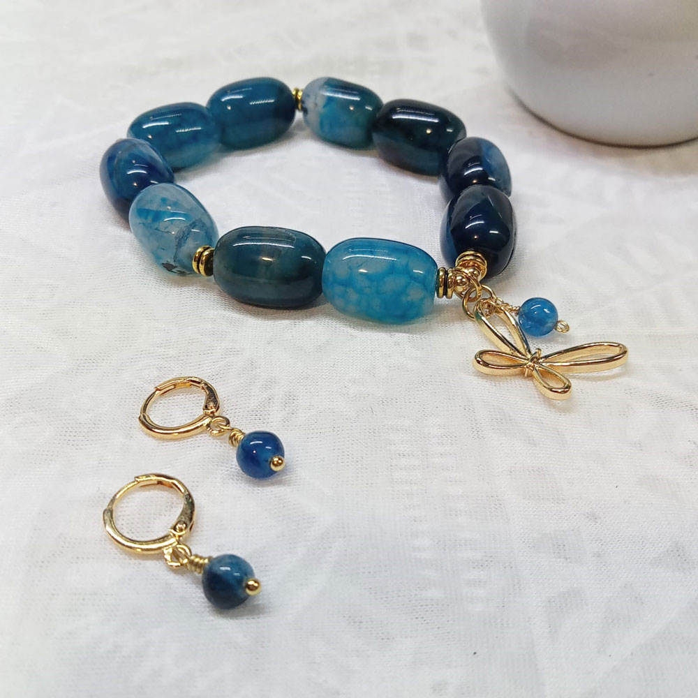 Pulsera de Ágatas y aretes azul