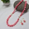 17 Collar jade rosa y dijes tipo turco